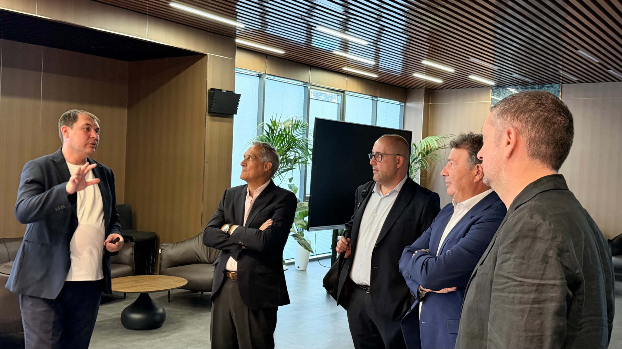 Barceló Group delegation during a working discussion in Tashkent